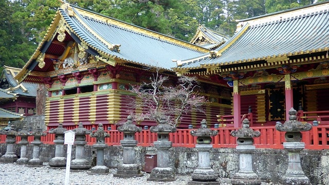 Bild på ett tempel i Nikko i Japan.