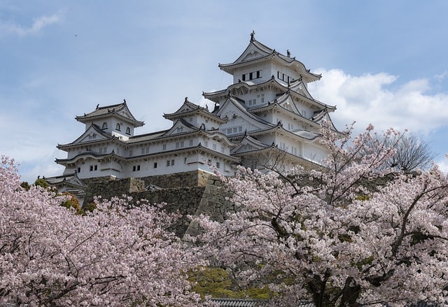 Bild på Himeji slott i Japan.