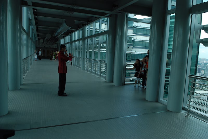 Bild från Skybridgen i Petronas Twin Towers i Kuala Lumpur i Malaysia.