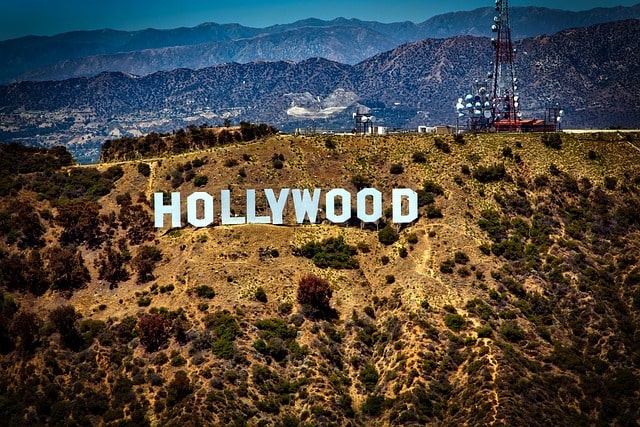 Bild på den klassiska Hollywood skylten i Los Angeles.